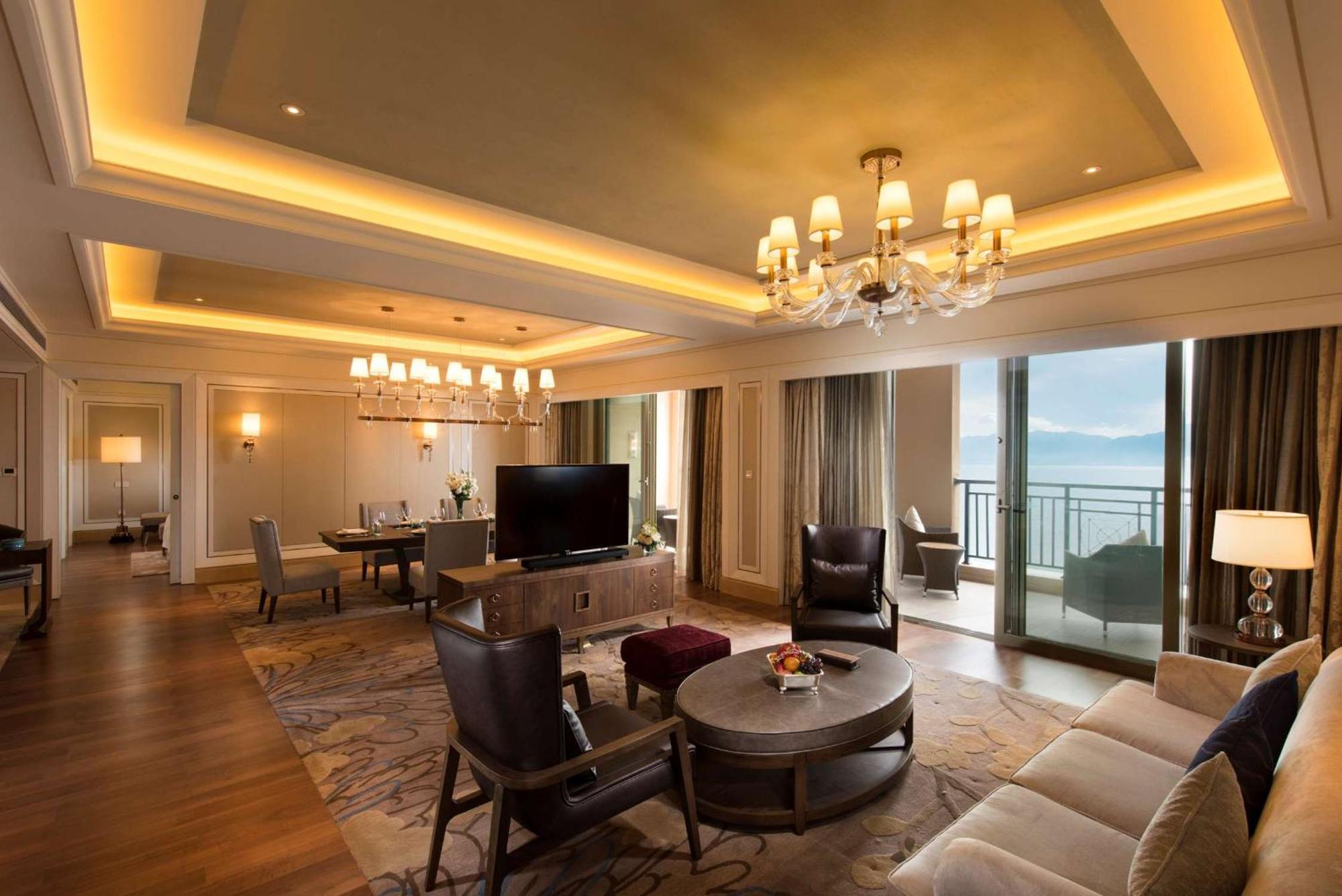 Hilton Yuxi Fuxian Lake Chengjiang  Exterior foto